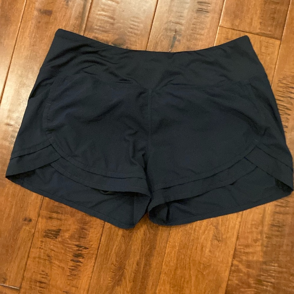 Athlarel women’s running shorts size large.